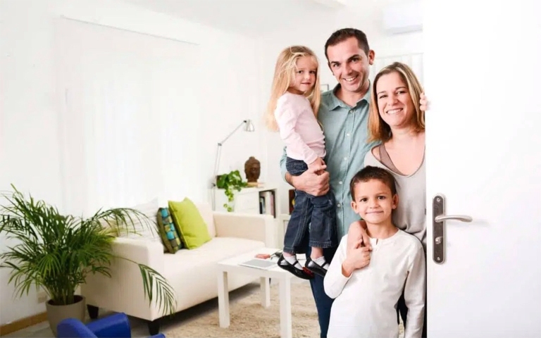 SWAPPING HOLIDAYS & RENTALS